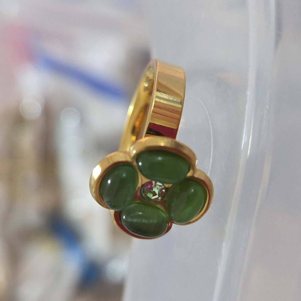 Elegant 18K Gold Plated Gold and Green Floral 316-L Stainless Steel Ring